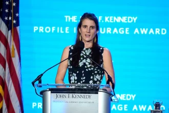 tatiana-schlossberg-daughter-caroline-kennedy