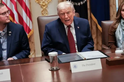 Trump Warns House Republicans